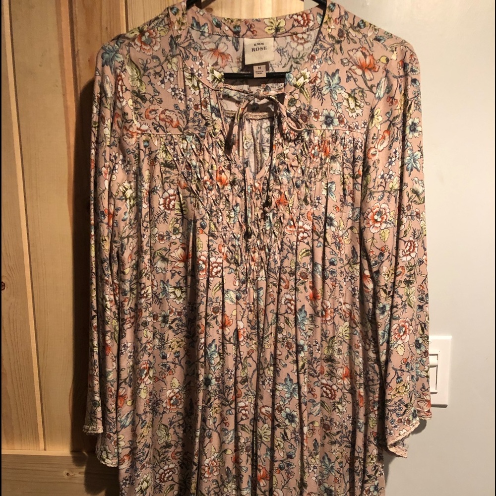 Women’s dress